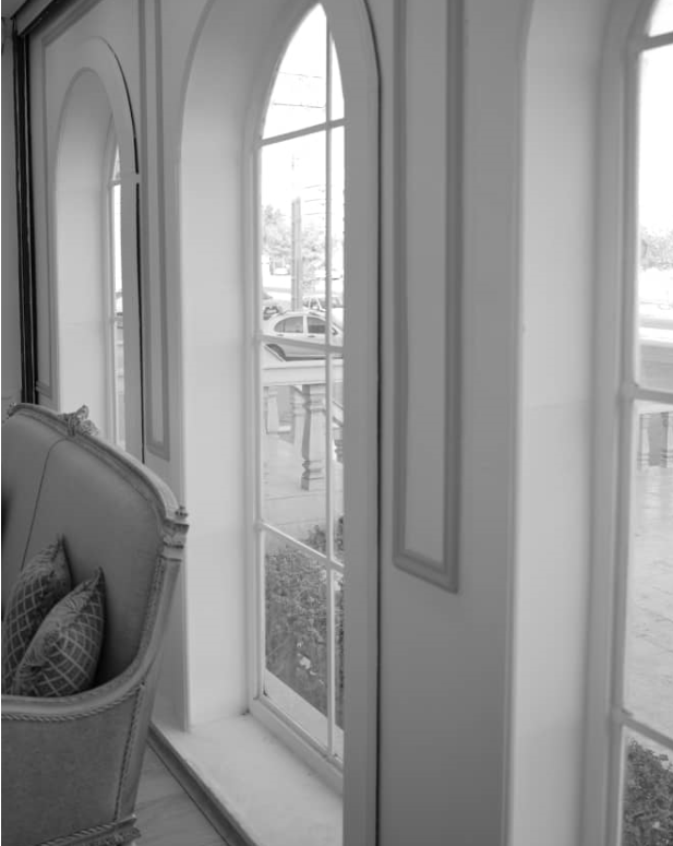 مزون لباس عروس مونیک در بندرعباس