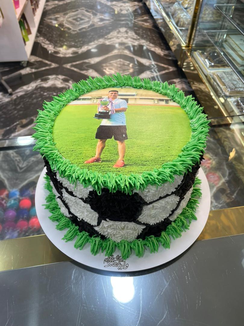 شیرینی سرای ولیعصر در لنگرود