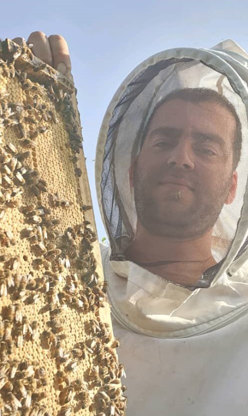 عسل آذربایجان رسول وهاب پور در مرند عسل آذربایجان رسول وهاب پور در مرند