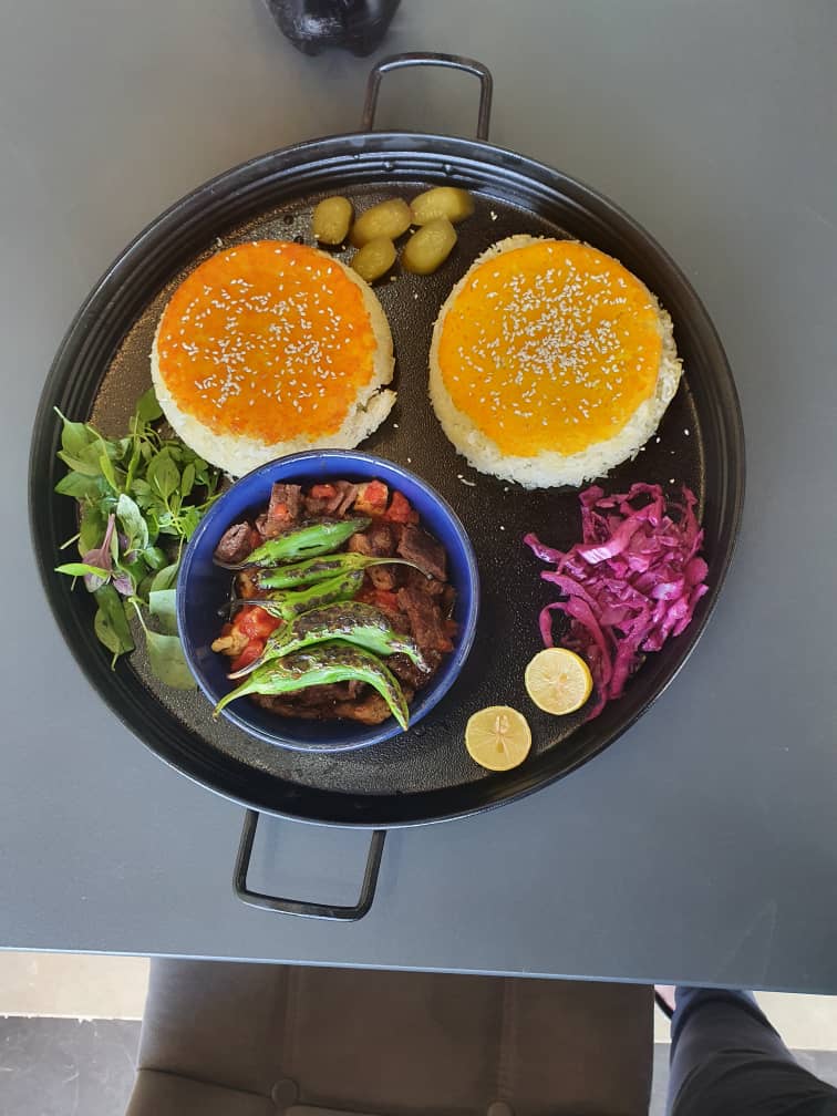 کافه رستوران خودمونی در قم