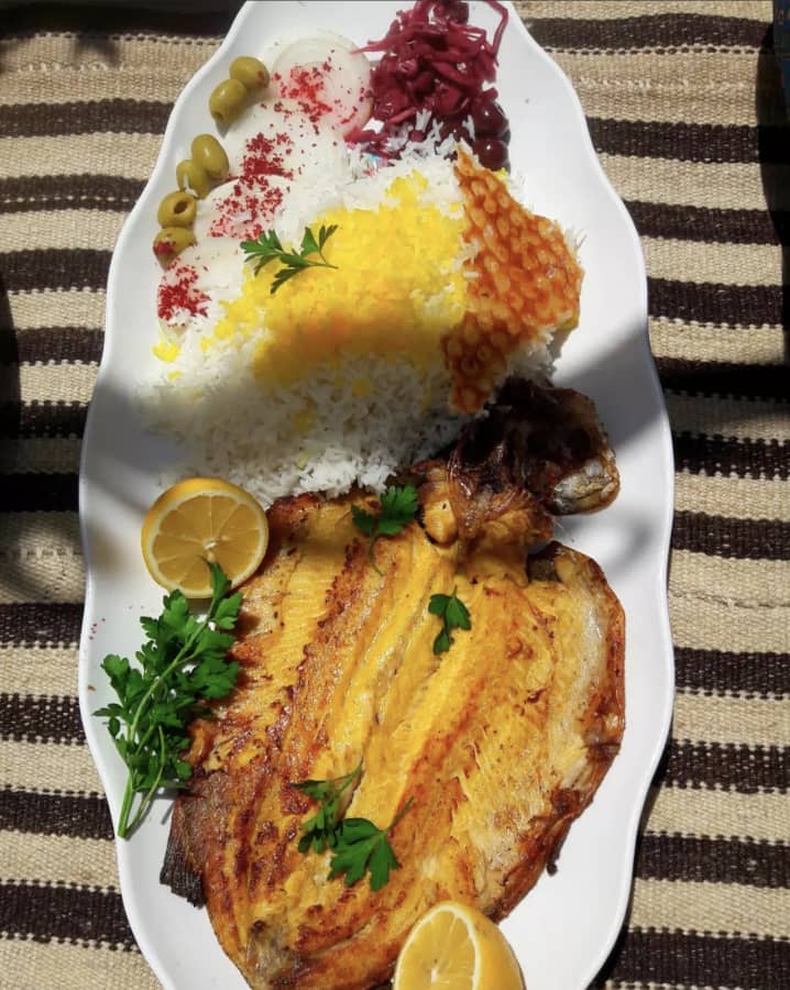 کافه رستوران خودمونی در قم