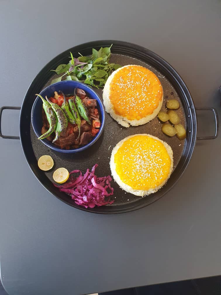 کافه رستوران خودمونی در قم