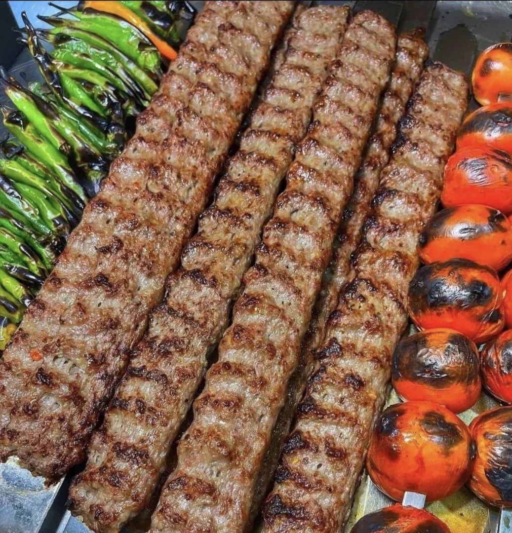 کافه رستوران خودمونی در قم