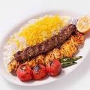 کافه رستوران خودمونی در قم