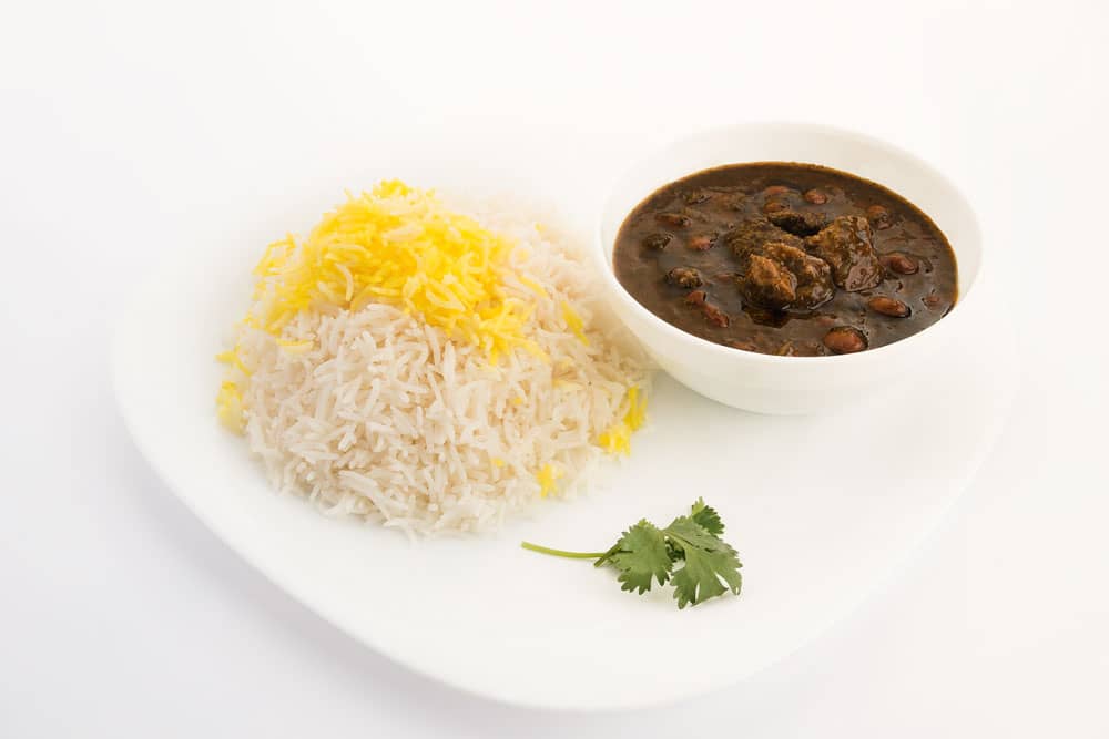 کافه رستوران خودمونی در قم