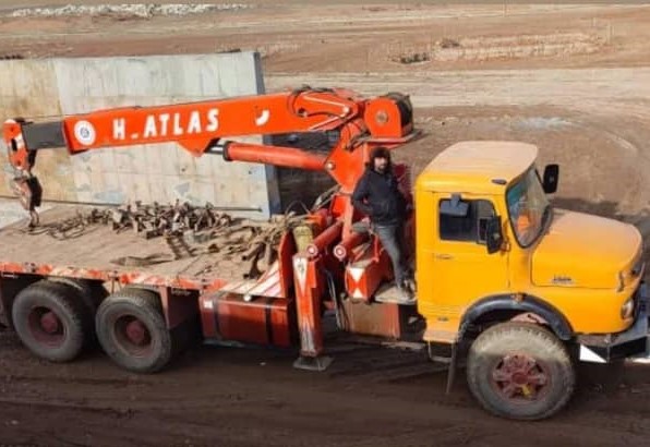 جرثقیل عقاب در میاندوآب جرثقیل عقاب در میاندوآب