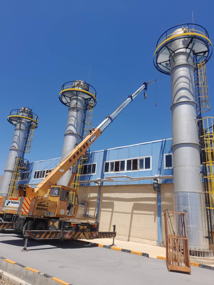 جرثقیل عقاب در میاندوآب جرثقیل عقاب در میاندوآب