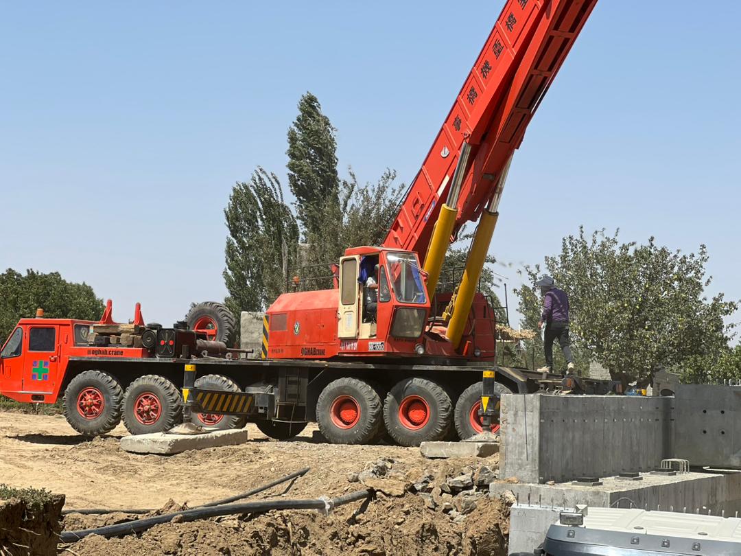 جرثقیل عقاب در میاندوآب جرثقیل عقاب در میاندوآب