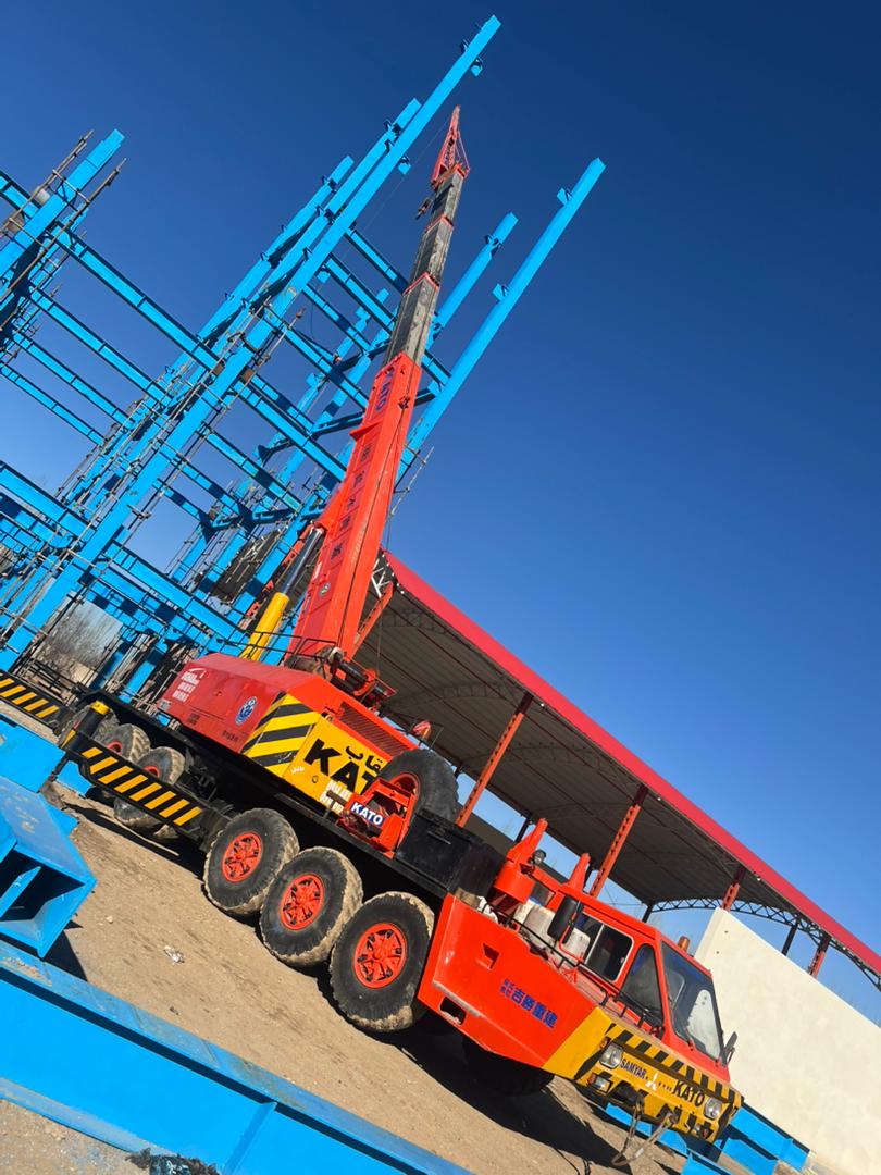 جرثقیل عقاب در میاندوآب جرثقیل عقاب در میاندوآب