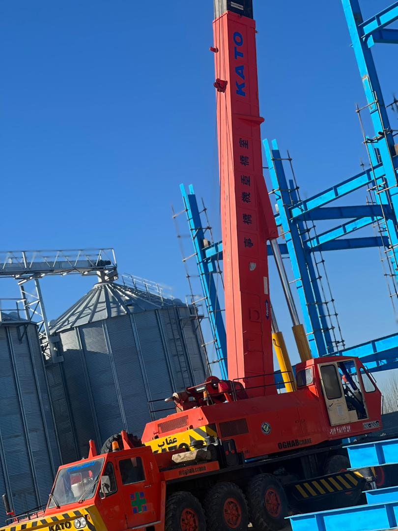 جرثقیل عقاب در میاندوآب جرثقیل عقاب در میاندوآب