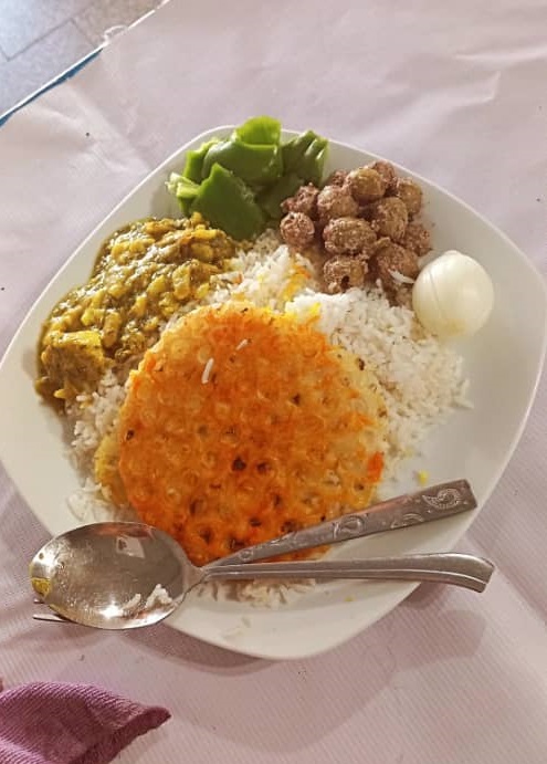 آشپزخانه ترنگ طلایی در بندرانزلی