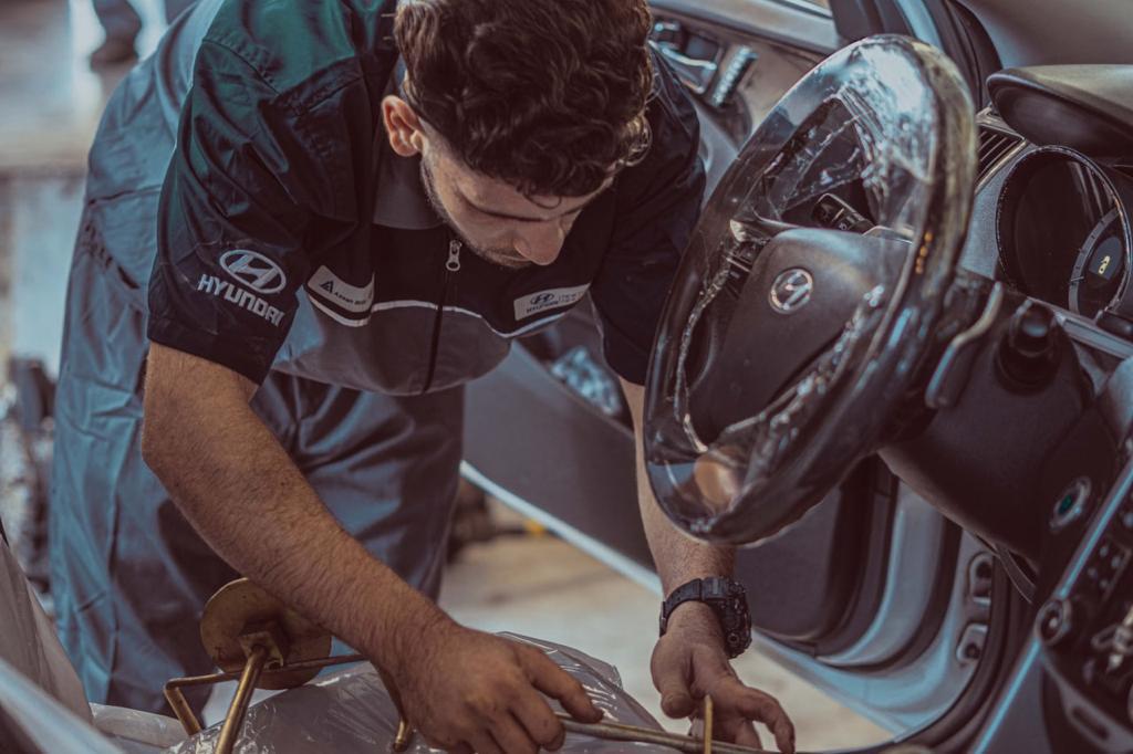 کلینیک فوق تخصصی هیوندا و کیا برادران فرخنده در گیلان