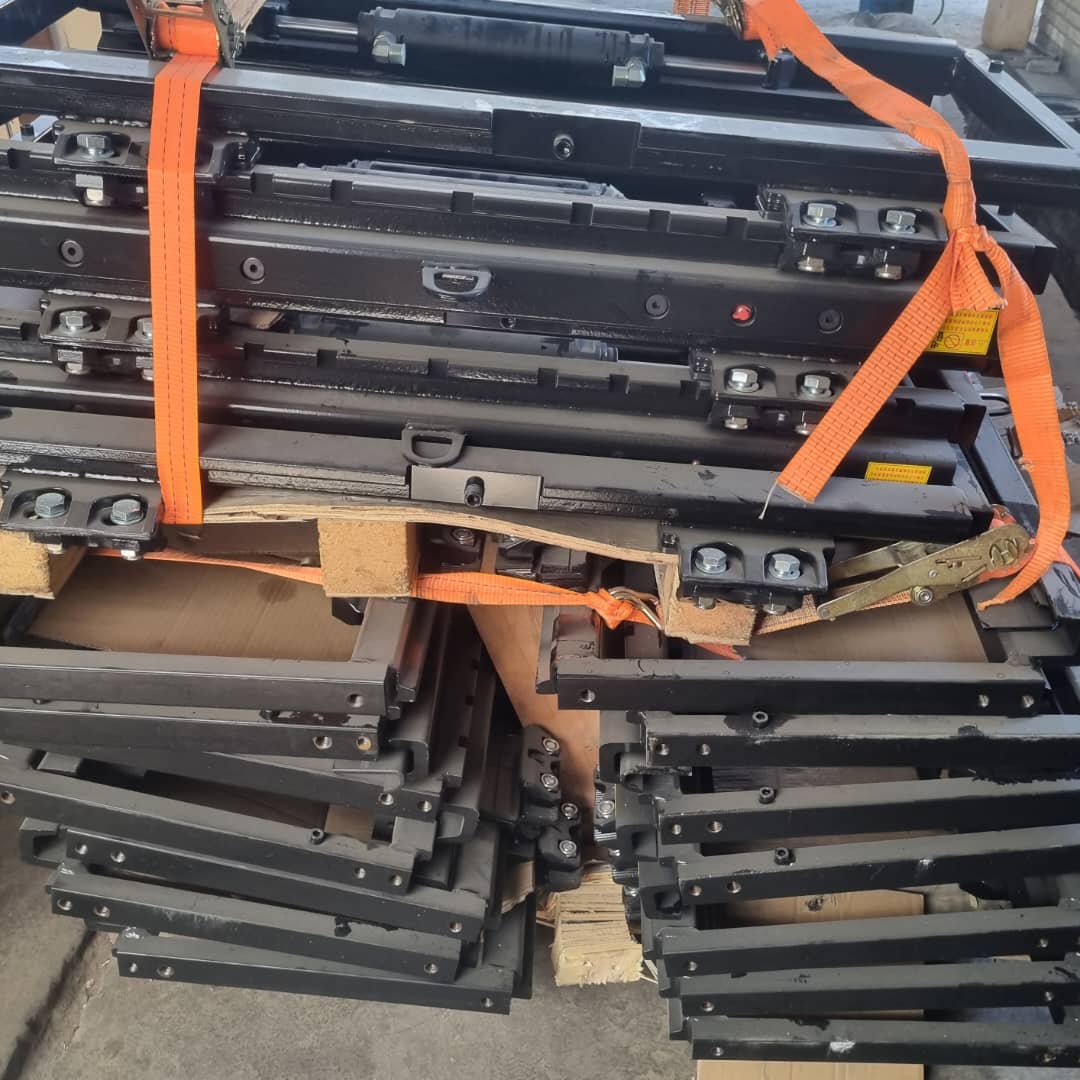 دنیای لیفتراک برقی علی قره بیگلو در تبریز