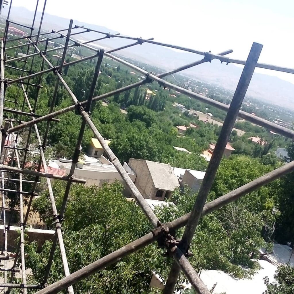 داربست فلزی صخره در دماوند