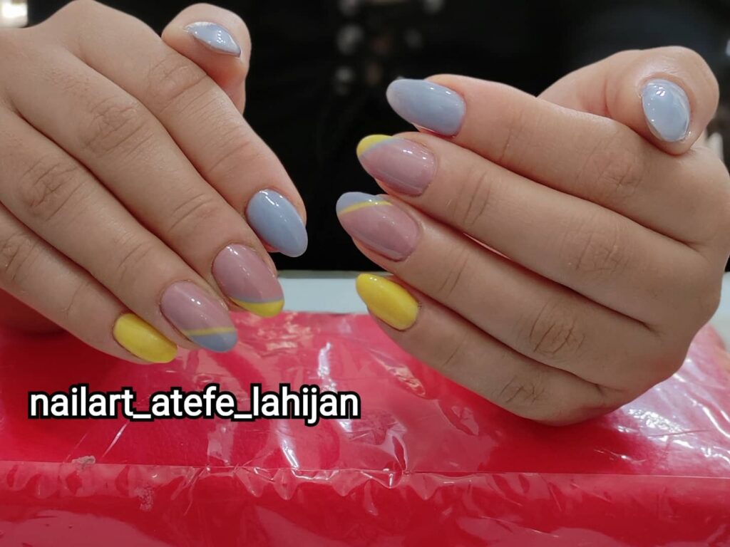 خدمات ناخن و پدیکور عاطفه نیل در لاهیجان خدمات ناخن و پدیکور عاطفه نیل در لاهیجان