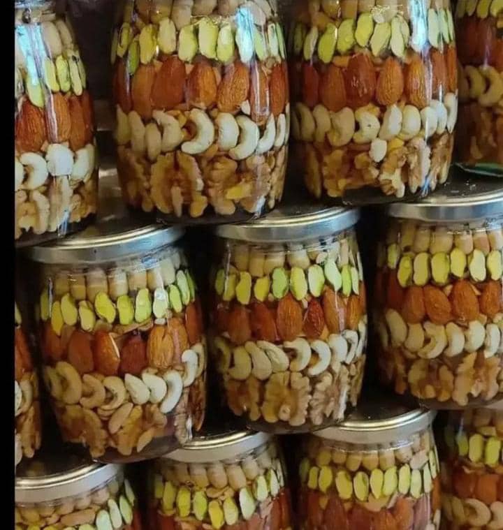 عسل آذربایجان رسول وهاب پور در مرند عسل آذربایجان رسول وهاب پور در مرند