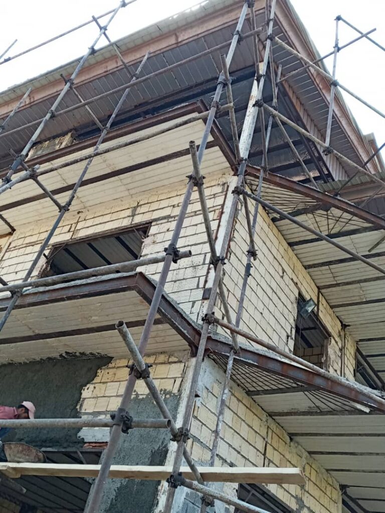 داربست فلزی صخره در دماوند