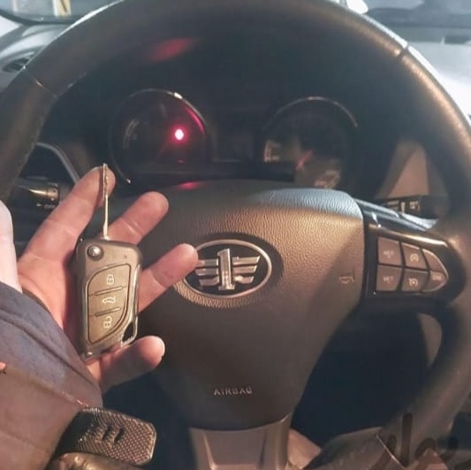 قفل و کلیدسازی شبانه روزی عقیل در رشت قفل و کلیدسازی شبانه روزی عقیل در رشت