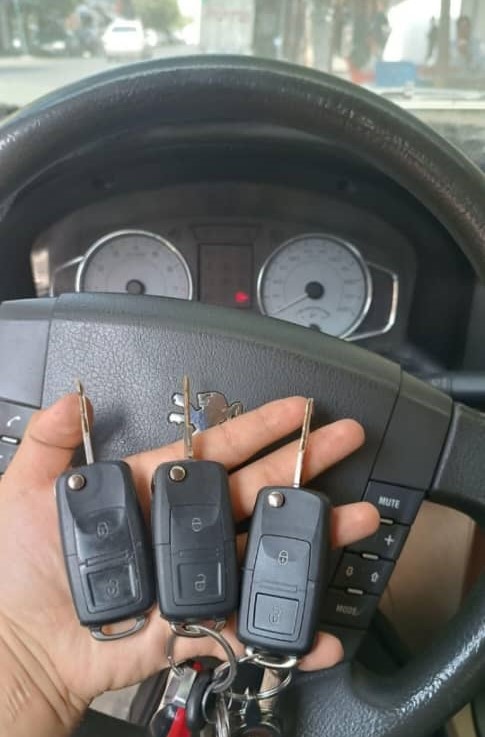 قفل و کلیدسازی شبانه روزی عقیل در رشت قفل و کلیدسازی شبانه روزی عقیل در رشت