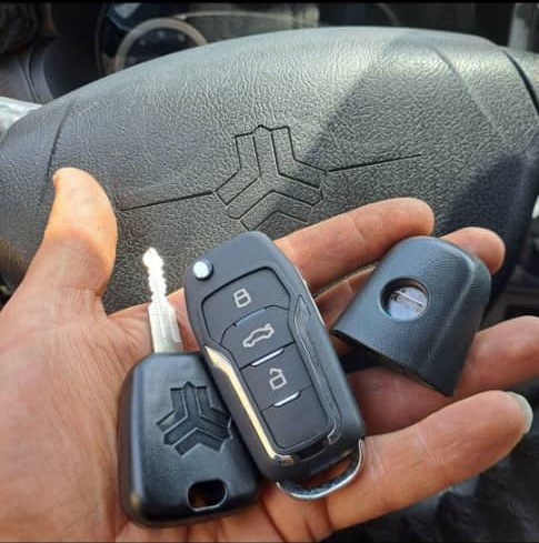 قفل و کلیدسازی شبانه روزی عقیل در رشت قفل و کلیدسازی شبانه روزی عقیل در رشت