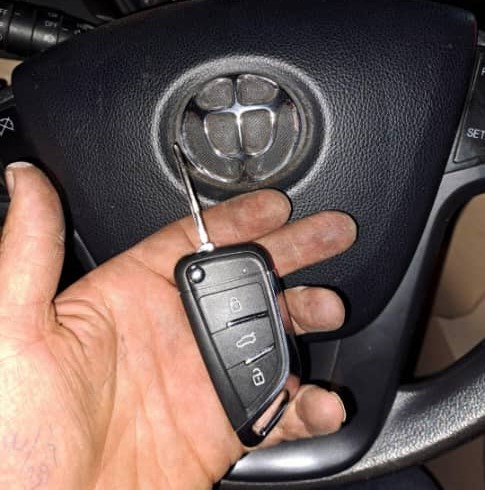 قفل و کلیدسازی شبانه روزی عقیل در رشت قفل و کلیدسازی شبانه روزی عقیل در رشت