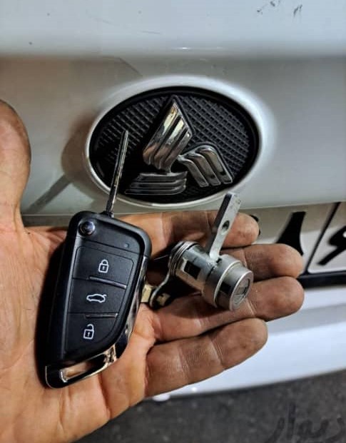 قفل و کلیدسازی شبانه روزی عقیل در رشت قفل و کلیدسازی شبانه روزی عقیل در رشت