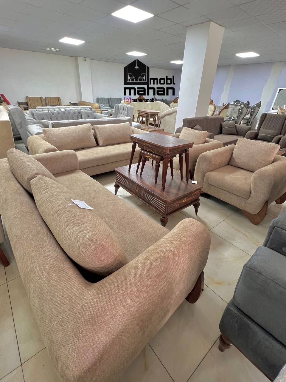 بازرگانی مبل ماهان در رشت جاده انزلی بازرگانی مبل ماهان در رشت جاده انزلی