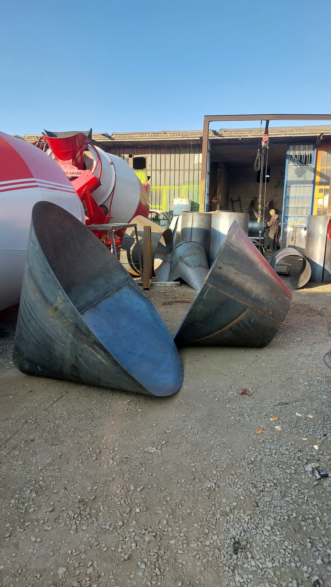 میکسر سازان غرب نصیری در همدان میکسر سازان غرب نصیری در همدان