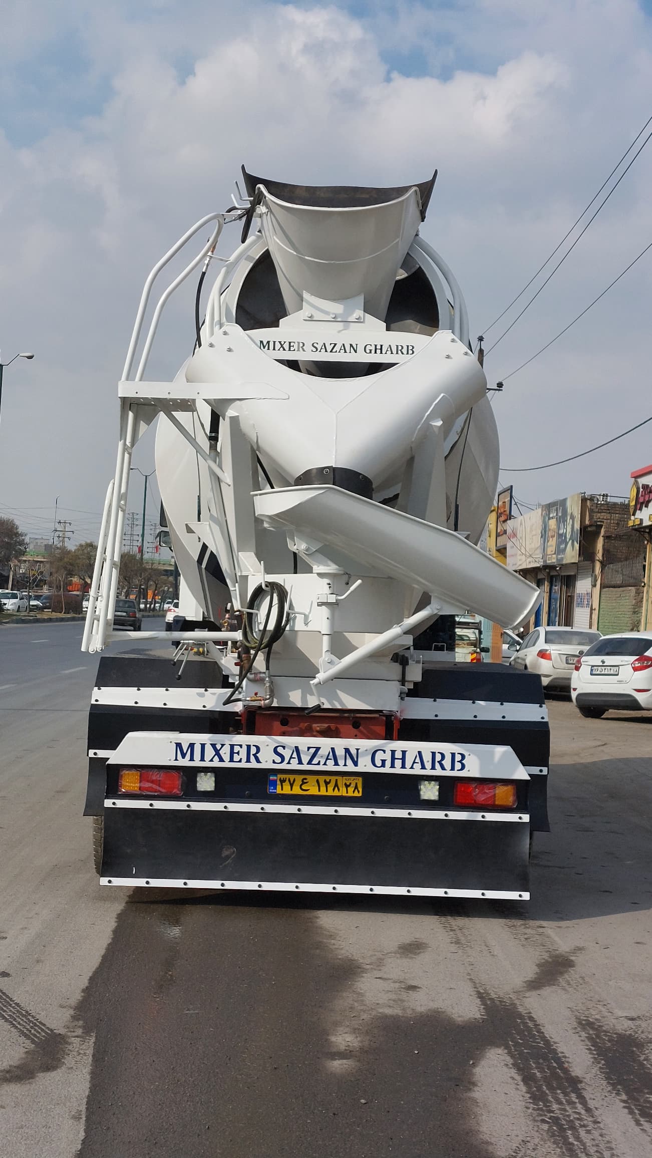 میکسر سازان غرب نصیری در همدان میکسر سازان غرب نصیری در همدان