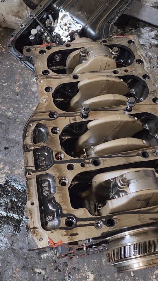 فروشگاه لوازم یدکی ایسوزو بنارویی در بندرعباس