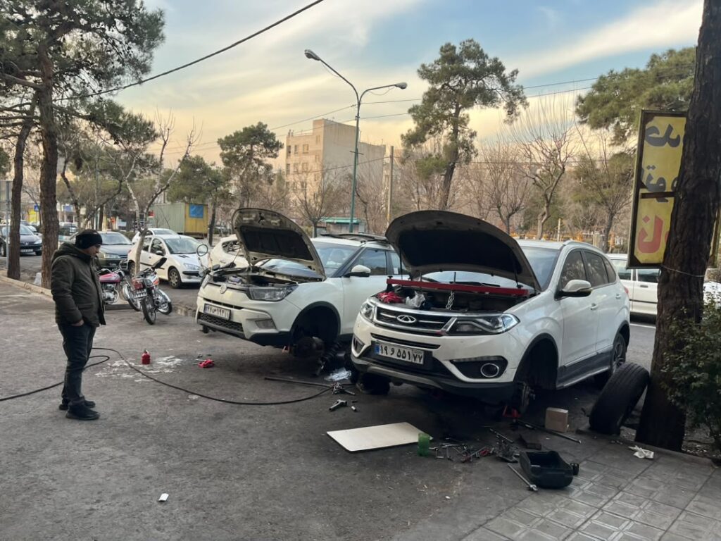کمک فنرسازی جلوبندی سازی و مکانیکی ناصر در تهرانپارس