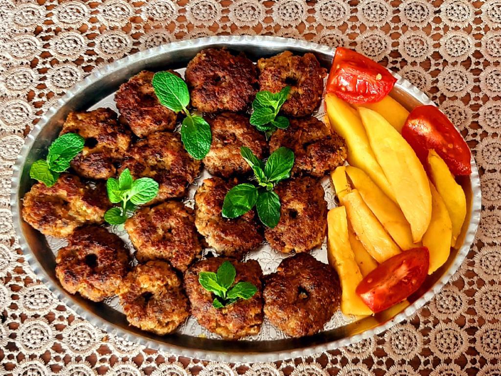 تهیه غذای خانگی اناربیج در رامسر تهیه غذای خانگی اناربیج در رامسر