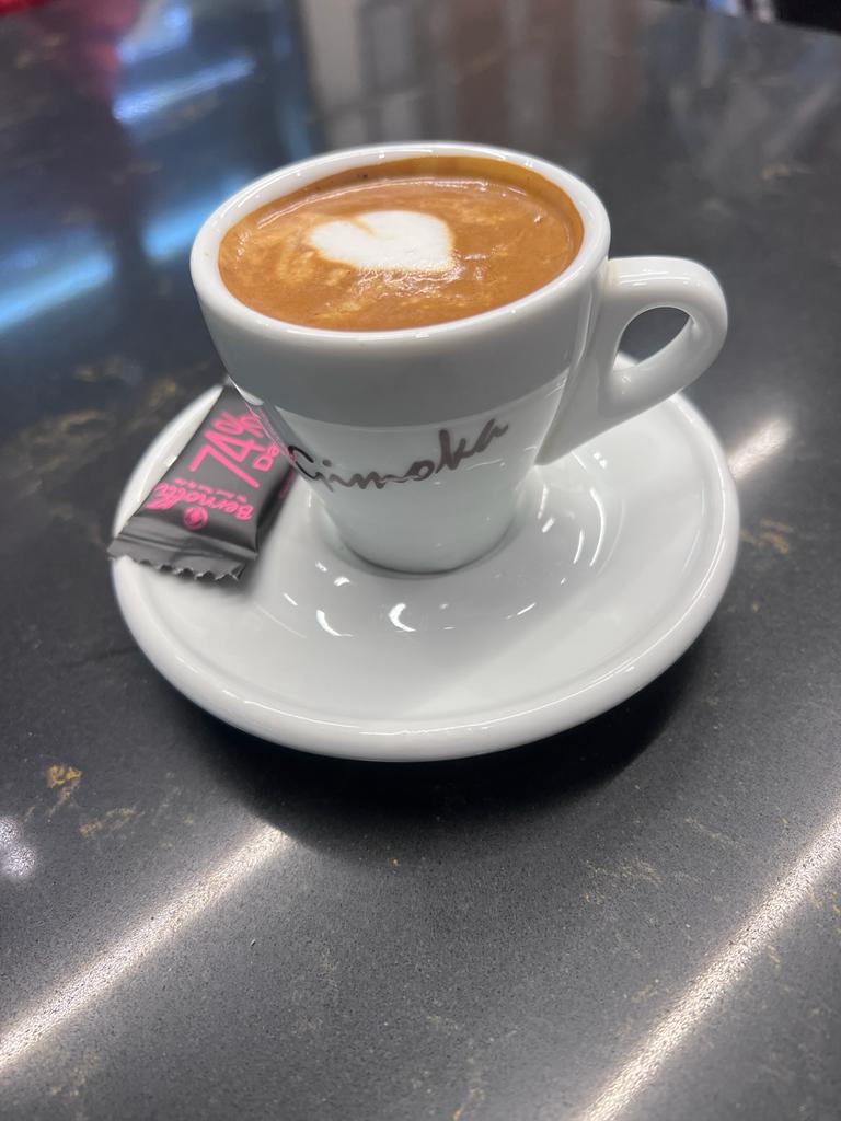 بستنی فروشی سالار در یزد