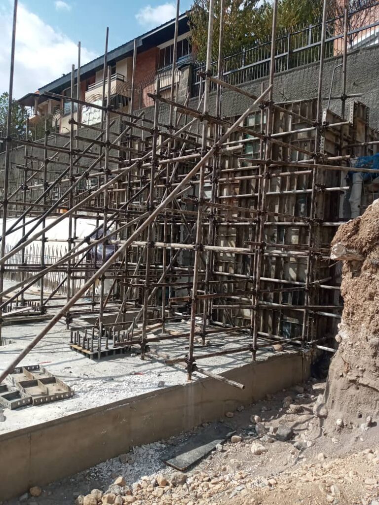 داربست فلزی صخره در دماوند