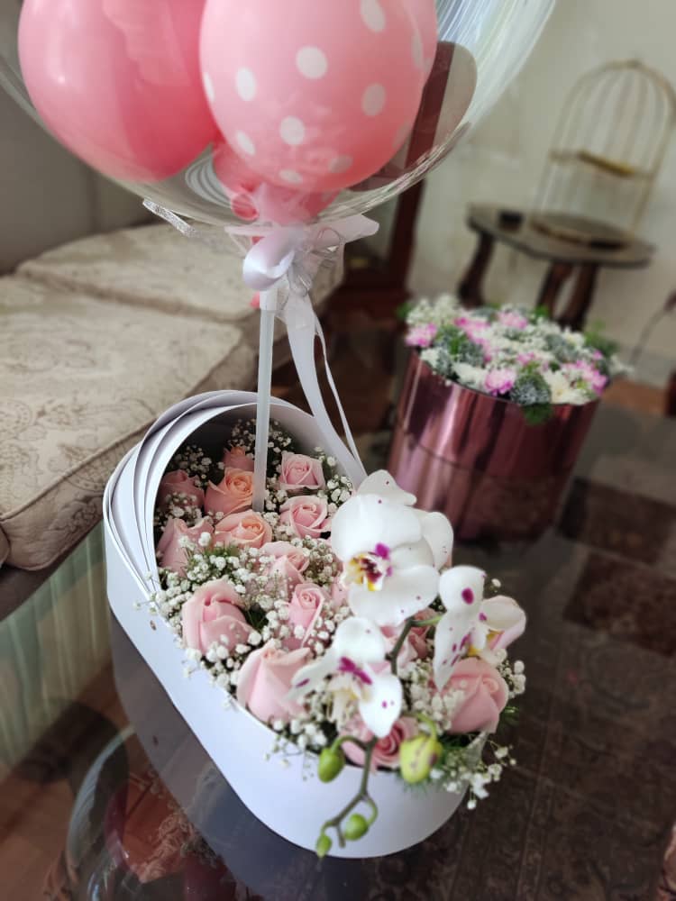 تشریفات و بادکنک آرایی فرشته صالح در اصفهان