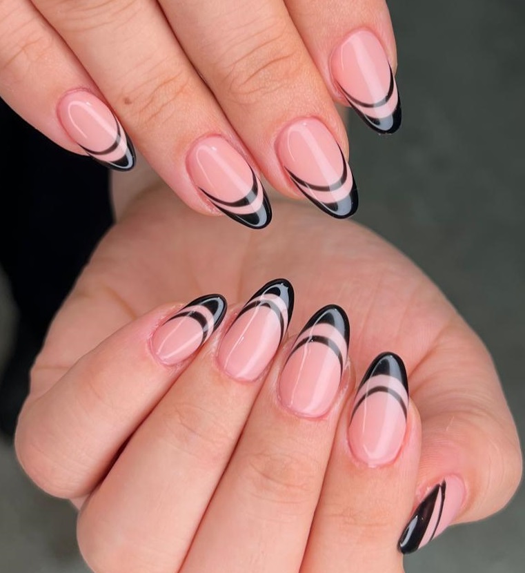 کلینیک ناخن نیلو رنجبر در تهران کلینیک ناخن نیلو رنجبر در تهران