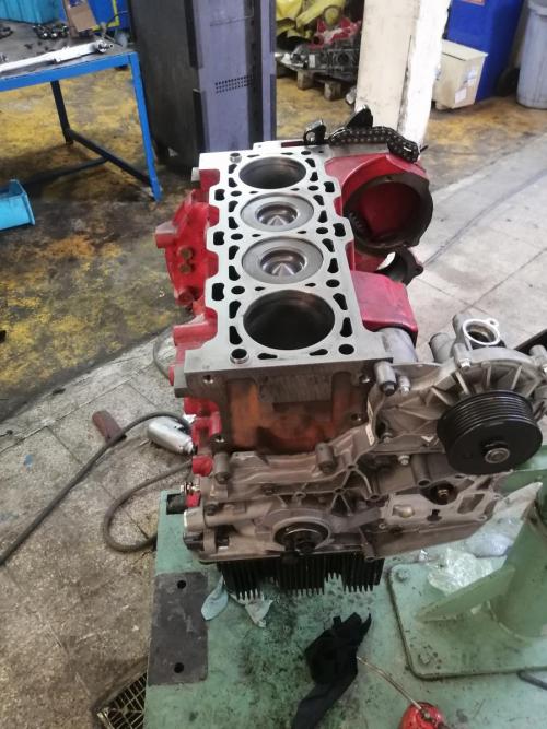 تعمیرگاه شبانه روزی ماشین سنگین جهان دیزل در قم