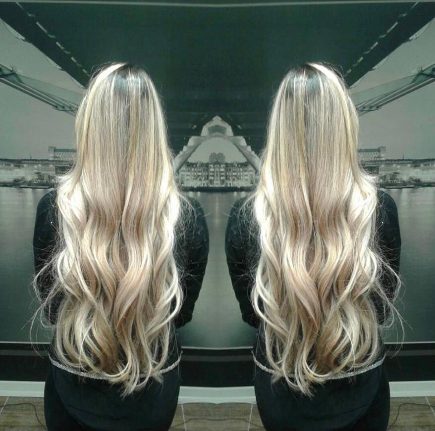 رنگ و لایت و کراتین سحر رضایی در آمل رنگ و لایت و کراتین سحر رضایی در آمل