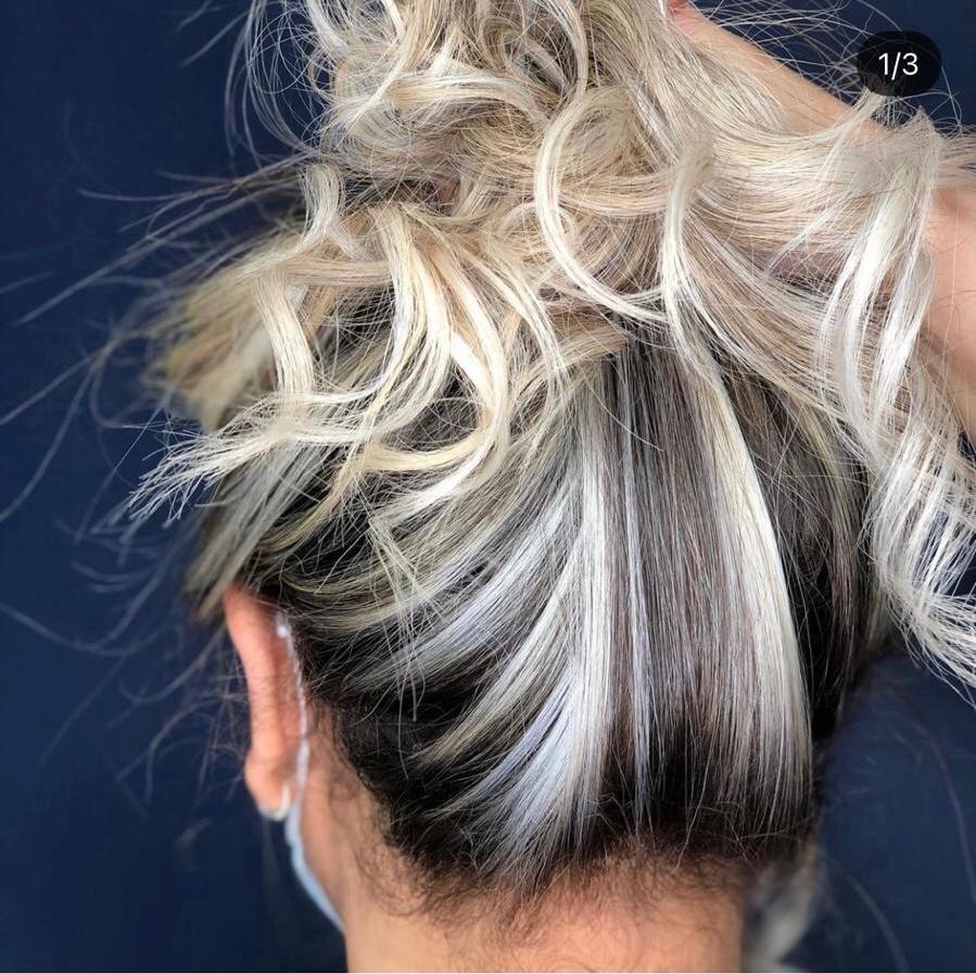 رنگ و لایت و کراتین سحر رضایی در آمل رنگ و لایت و کراتین سحر رضایی در آمل