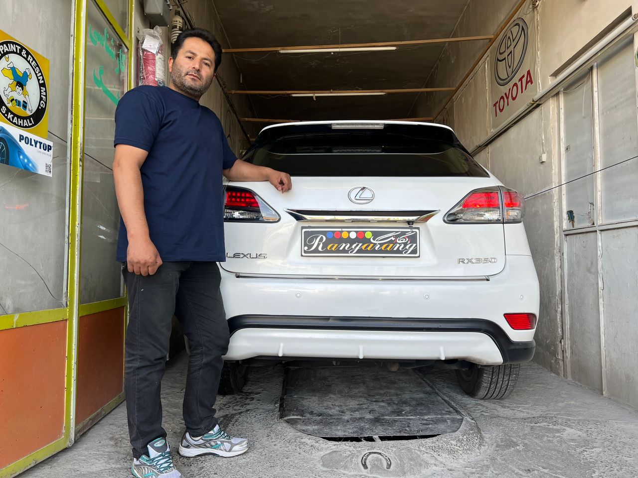 کارشناسی رنگ خودرو رنگارنگ در همدان