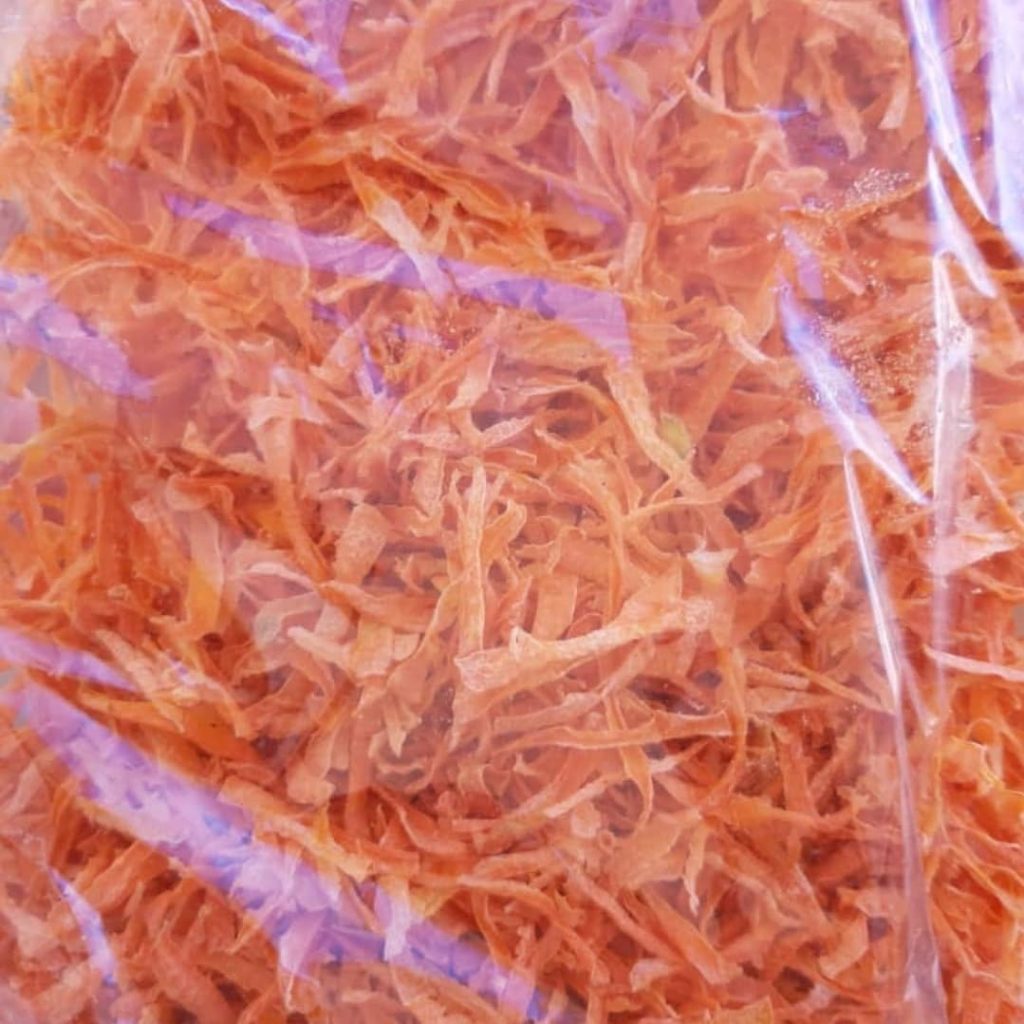 تولید میوه خشک احمدی در کرج