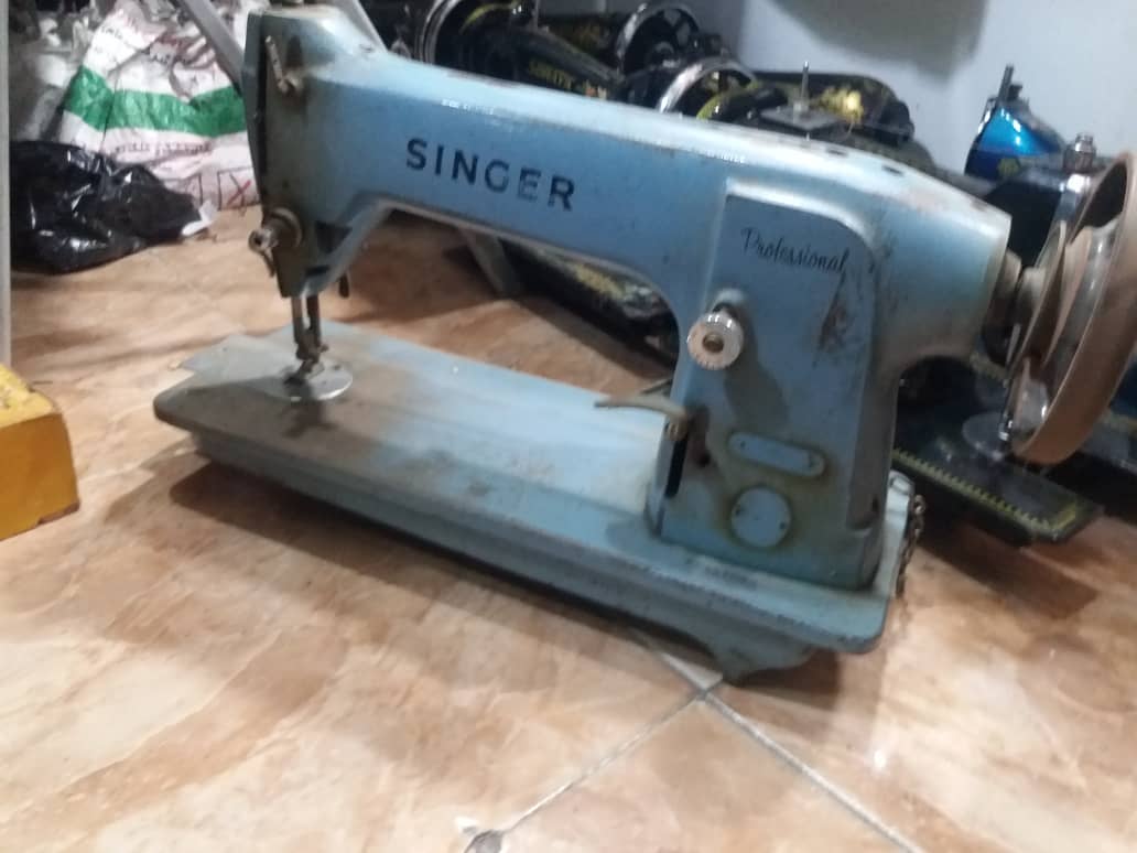 تعمیرات حرفه ای لباس و چرخ خیاطی حسین در تبریز تعمیرات حرفه ای لباس و چرخ خیاطی حسین در تبریز