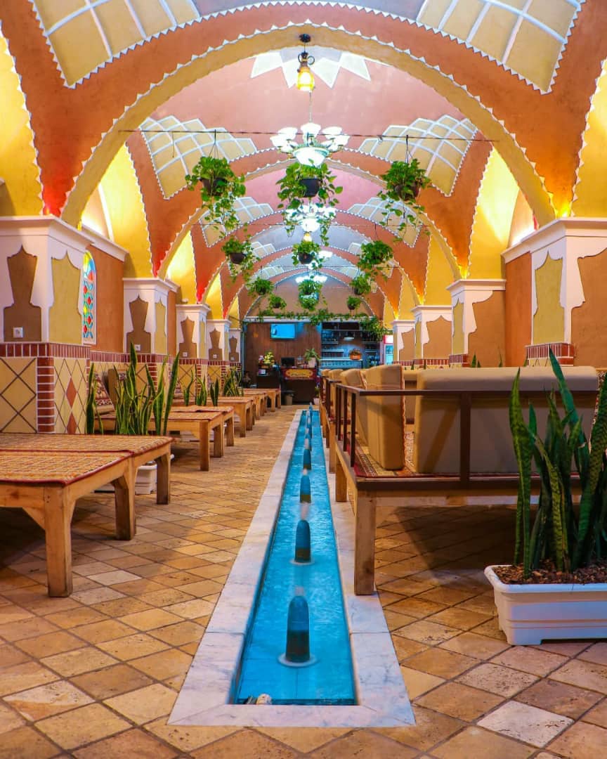 سفره خانه سنتی شاهکار در کاشان سفره خانه سنتی شاهکار در کاشان