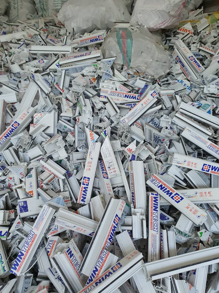 خرید ضایعات UPVC زارع در ملارد