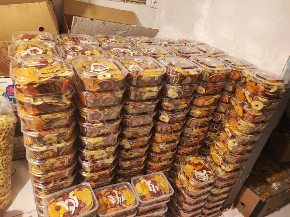 تولید میوه خشک احمدی در کرج