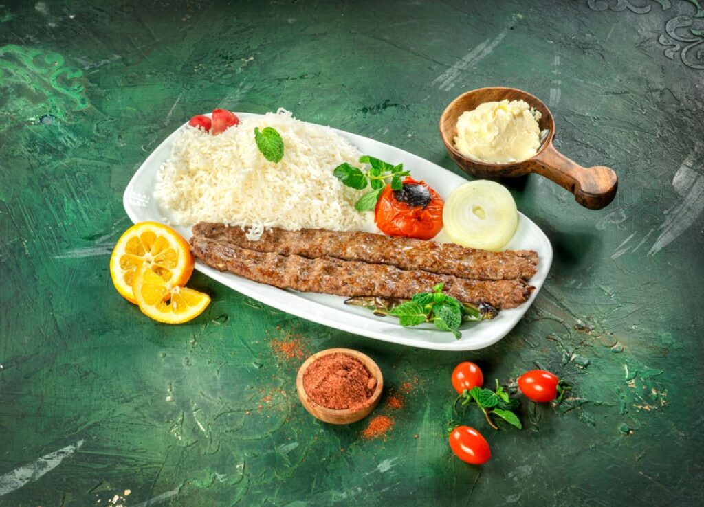 رستوران ارشد داداش در تبریز