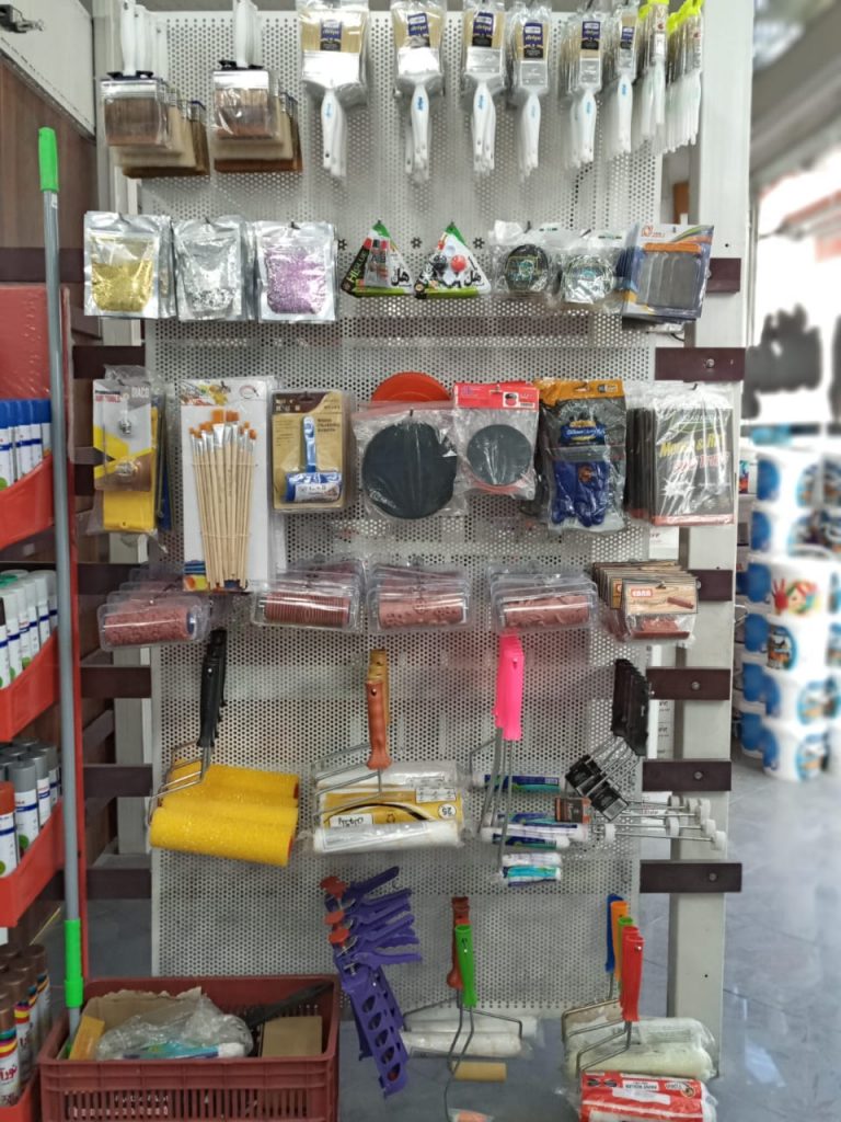 پخش رنگ کسرا فرازپیشه در گیلان پخش رنگ کسرا فرازپیشه در گیلان