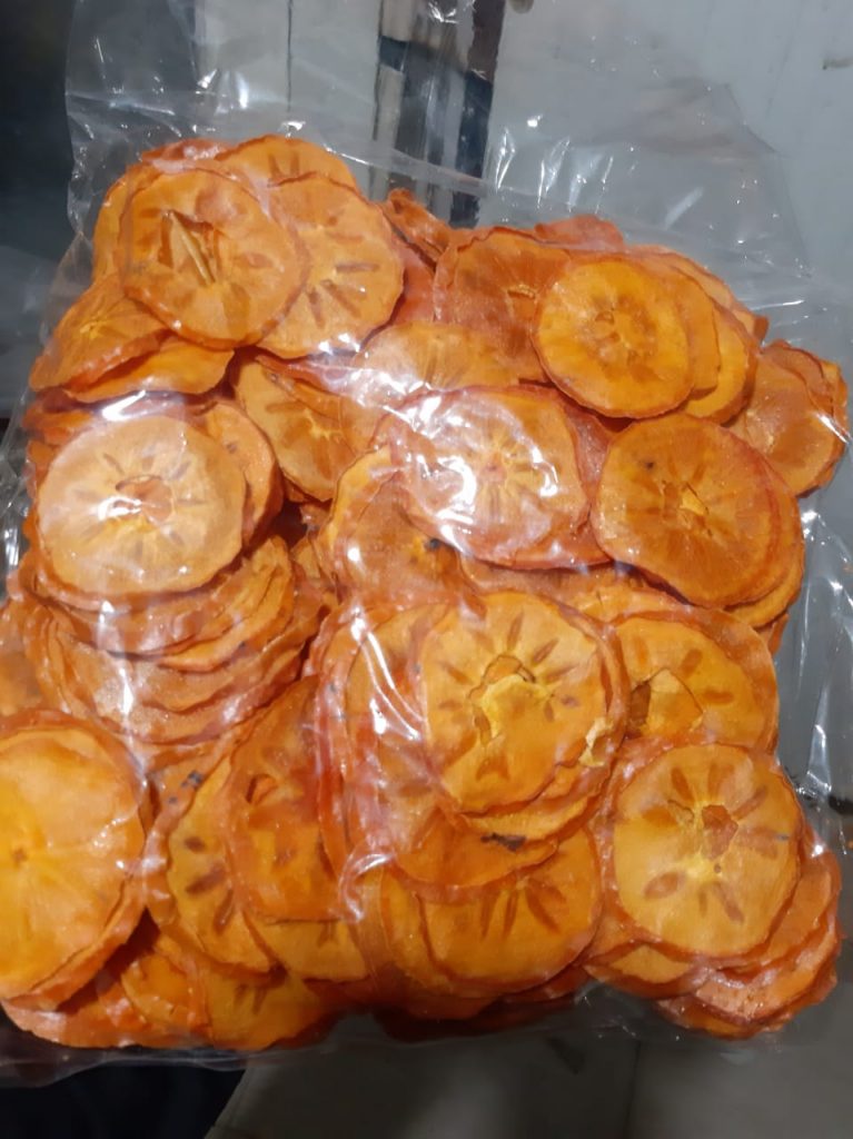 تولید میوه خشک احمدی در کرج