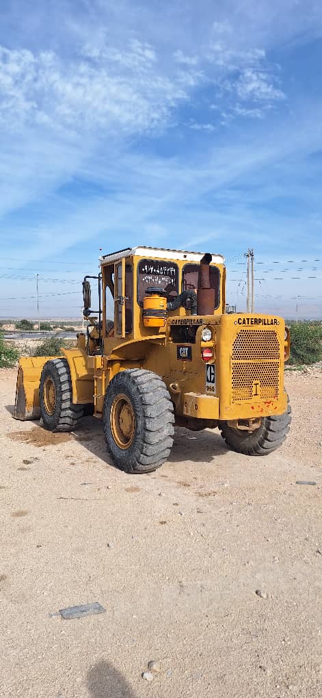 نمایشگاه کامیون امیری در برازجان