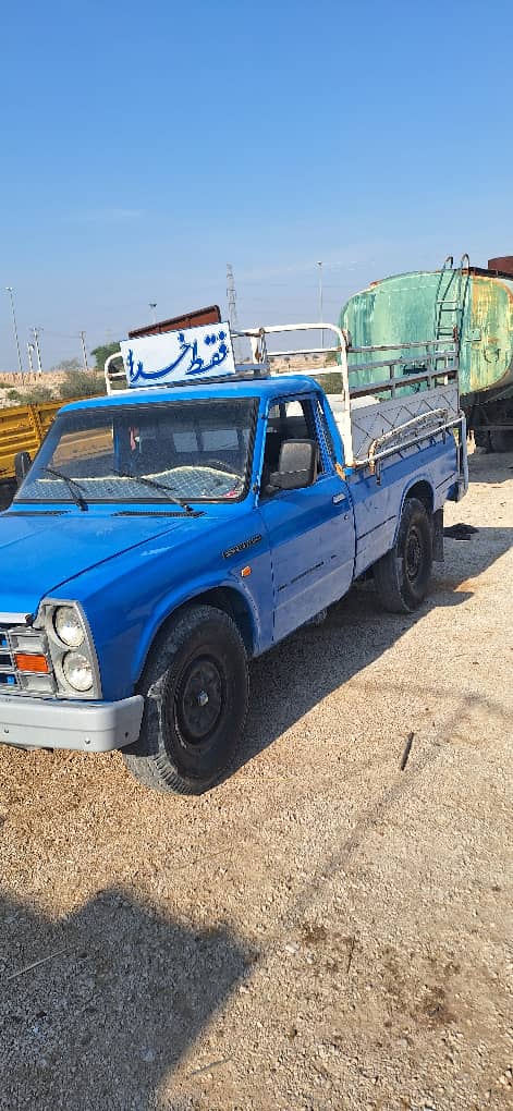 نمایشگاه کامیون امیری در برازجان